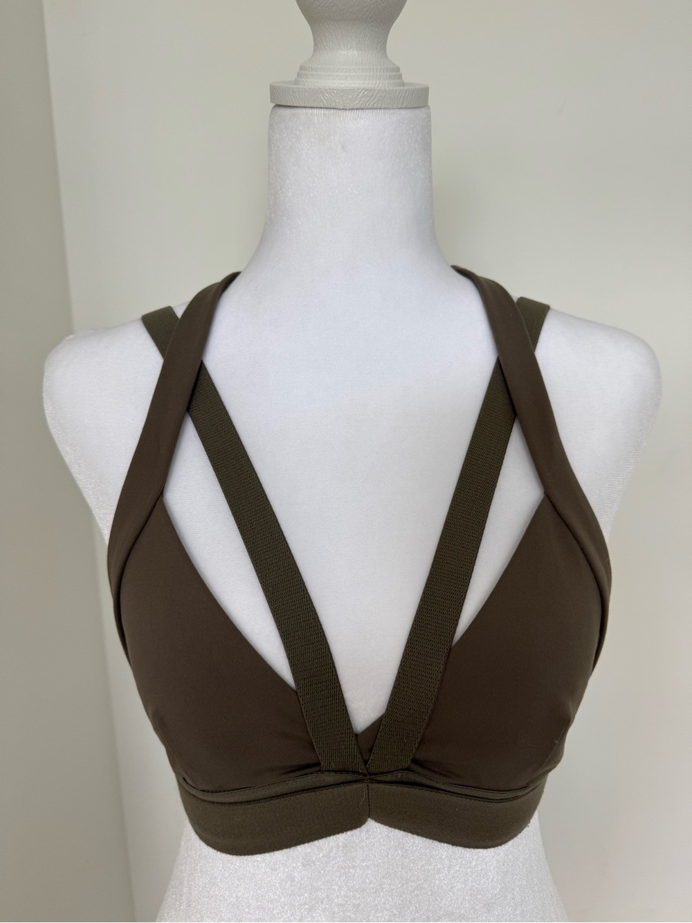 ALO Olive Brown sports bra